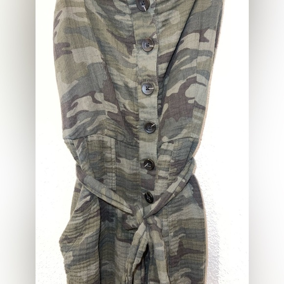 SANCTUARY Womens Camo Green Breezy Sleeveless Jumpsuit Adjustable Strap Size S - Picture 5 of 9
